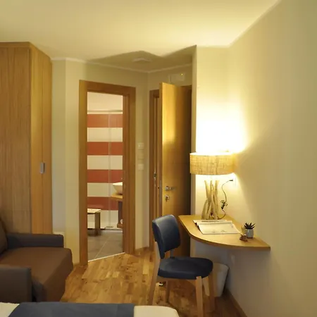 Hotell Miramonti 3*